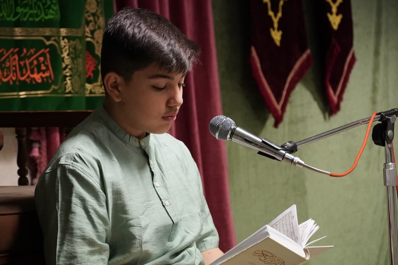 گزارش تصویری جشن عید سعید مبعث پیامبر گرامی اسلام (ص) در حسینیه هیئت عاشقان حسینی علیه السلام