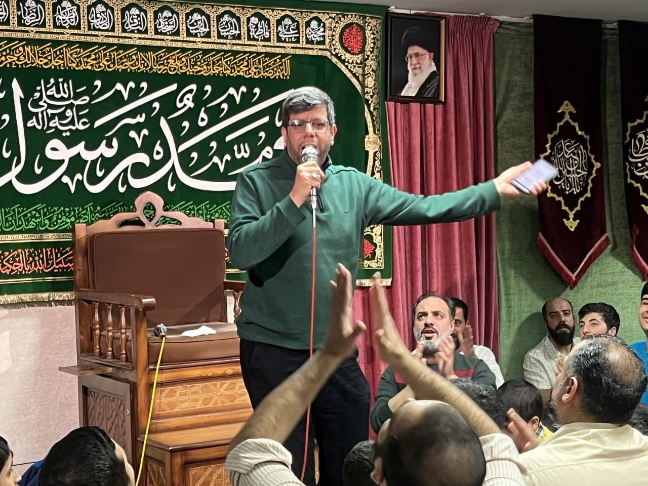 گزارش تصویری جشن عید سعید مبعث پیامبر گرامی اسلام (ص) در حسینیه هیئت عاشقان حسینی علیه السلام