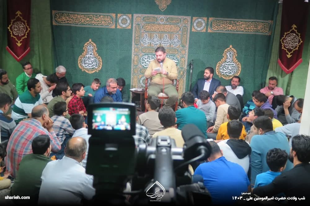 گزارش تصویری جشن میلاد حضرت امیرالمومنین صلوات الله علیه در حسینیه هیئت عاشقان حسینی علیه السلام