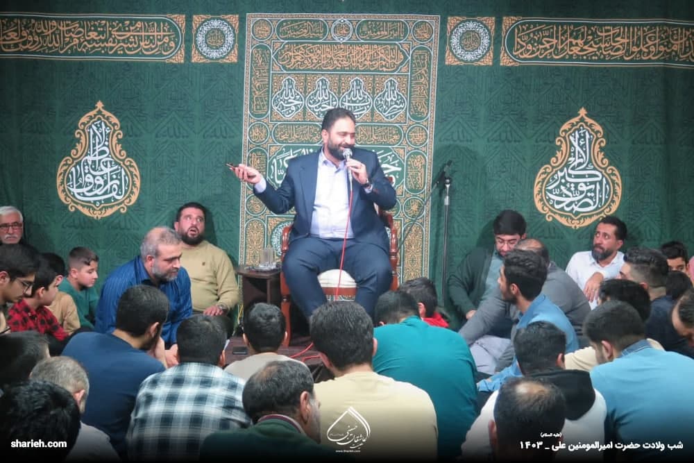 گزارش تصویری جشن میلاد حضرت امیرالمومنین صلوات الله علیه در حسینیه هیئت عاشقان حسینی علیه السلام