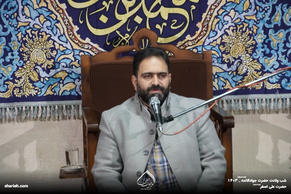 گزارش تصویری جشن میلاد حضرت جوادالائمه و حضرت علی اصغر علیهم السلام و بزرگداشت روز پسر در حسینیه هیئت عاشقان حسینی علیه السلام