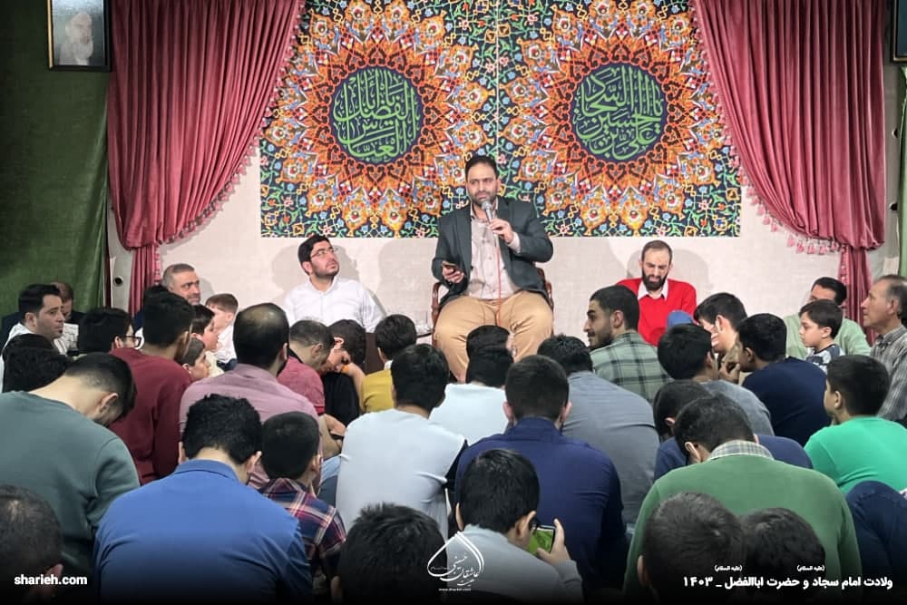 گزارش تصویری جشن میلاد حضرت اباالفضل العباس و امام سجاد علیهم السلام در حسینیه هیئت عاشقان حسینی علیه السلام