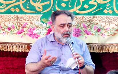 مرثیه سرایی حاج علی آئینه چی در مراسم جشن ولادت با سعادت امام رضا علیه السلام