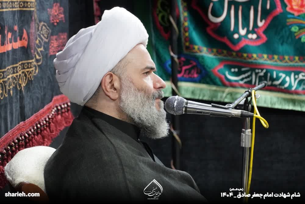 گزارش تصویری مراسم عزاداری شهادت امام جعفر صادق علیه السلام در حسینیه هیئت عاشقان حسینی علیه السلام
