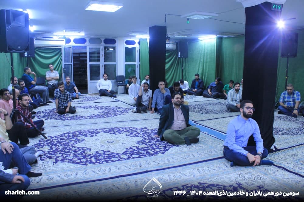 گزارش تصویری مراسم جشن میلاد حضرت فاطمه معصومه (س) و سومین دورهمی بانیان و خادمین در حسینیه هیئت عاشقان حسینی علیه السلام