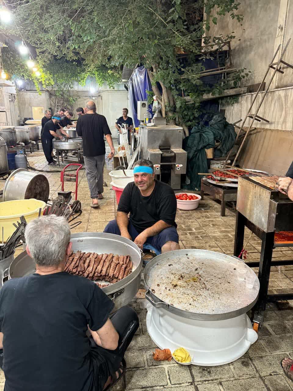 Votive meals in the Ashura