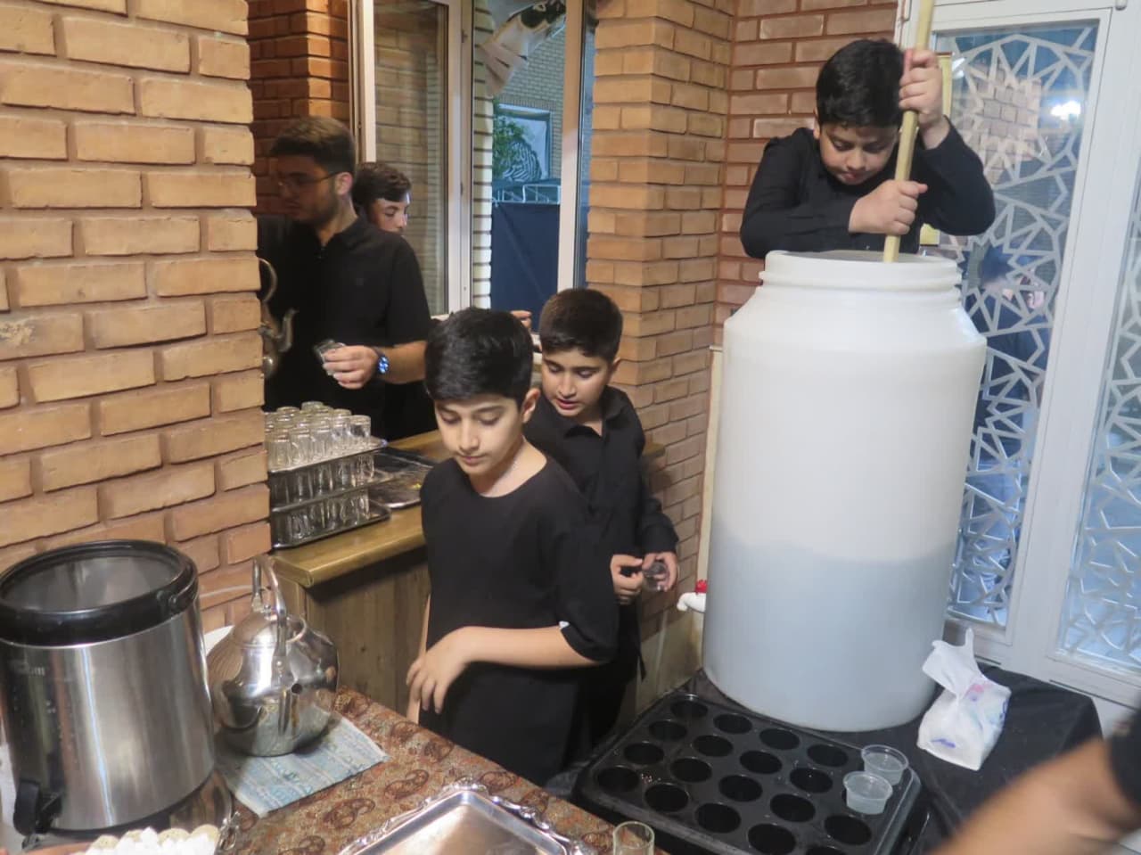 the Ashura workers vow