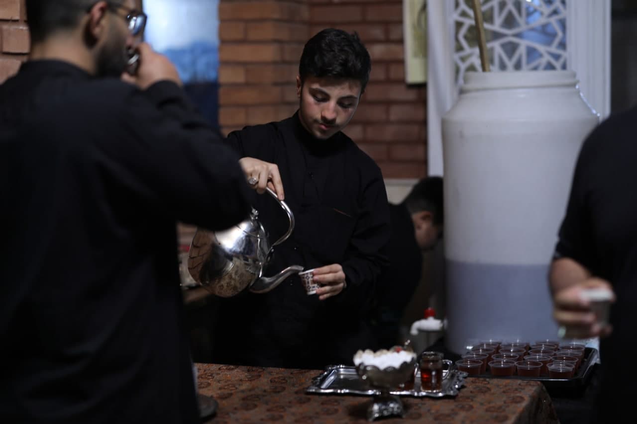 Votive meals in the Ashura